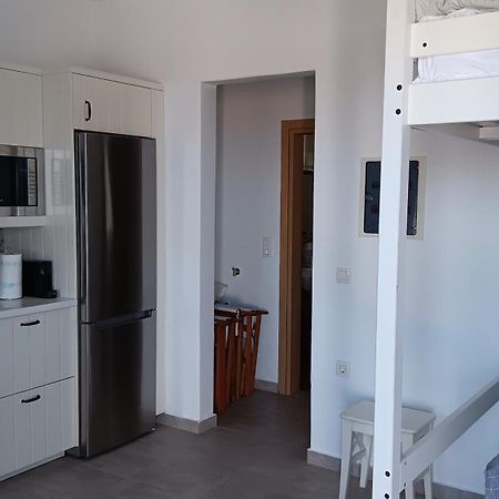Stilvi Milos Plaka  外观 照片
