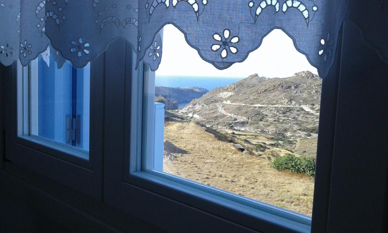 Stilvi Milos Plaka  外观 照片