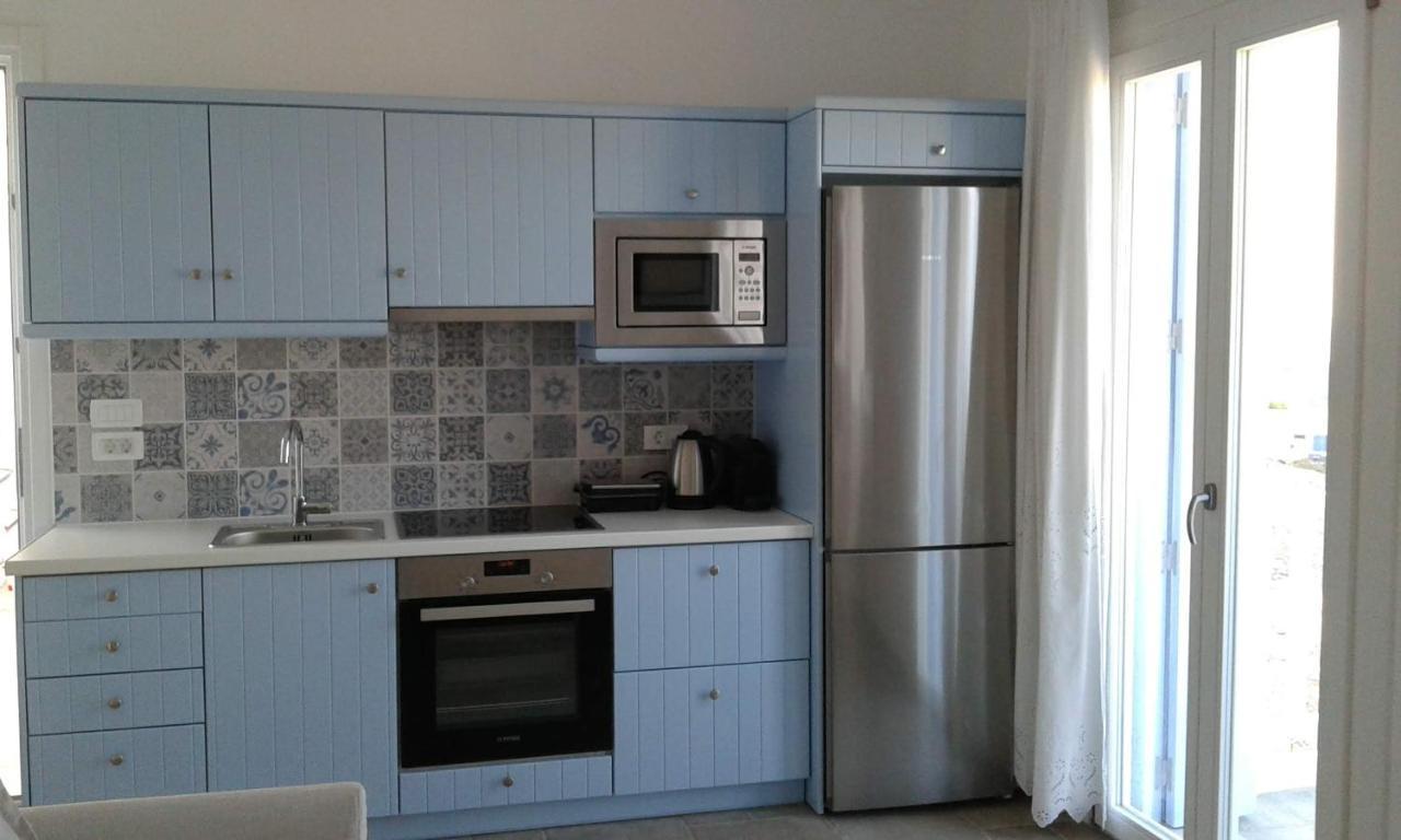 Stilvi Milos Plaka  外观 照片