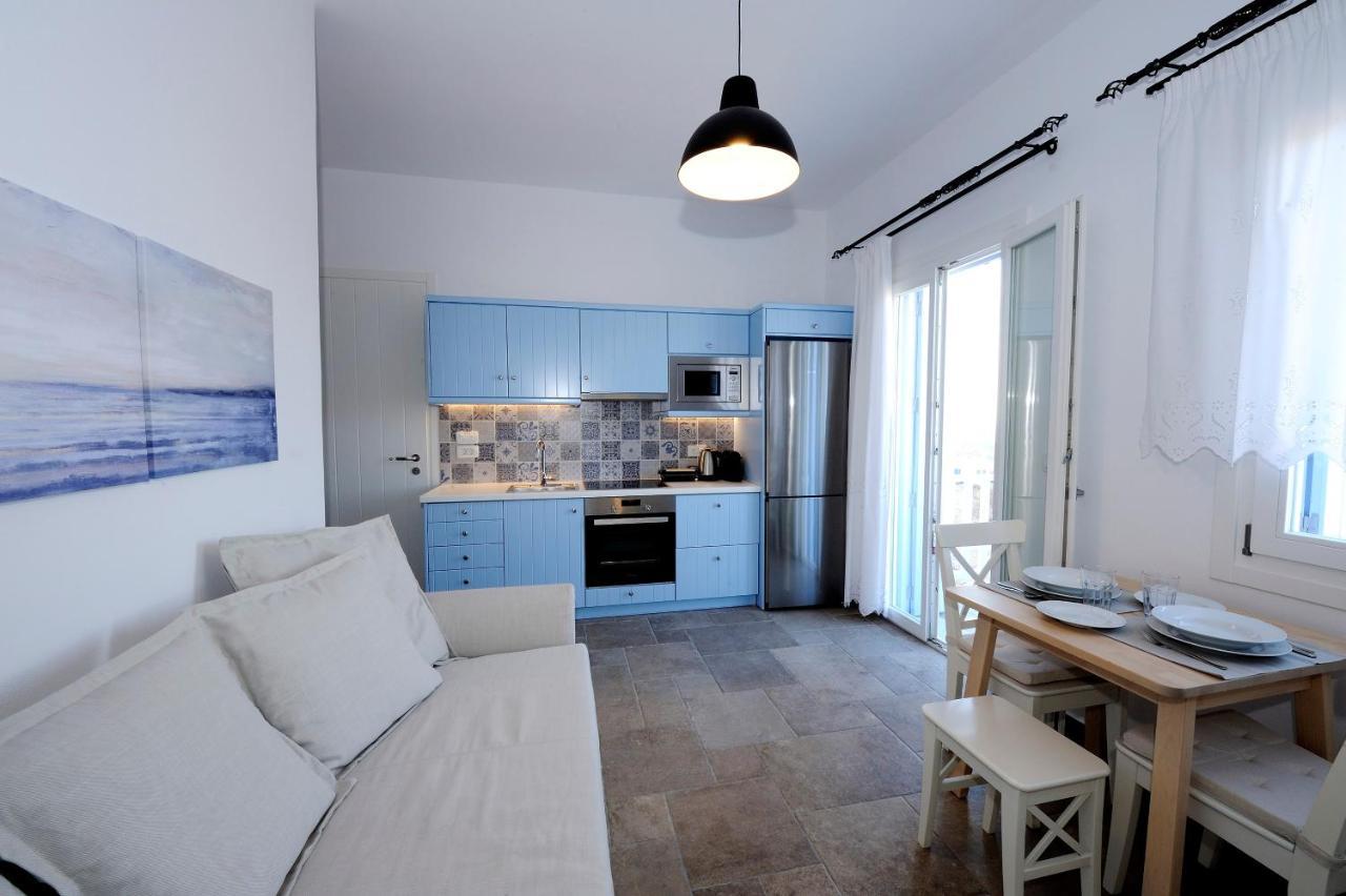 Stilvi Milos Plaka  外观 照片