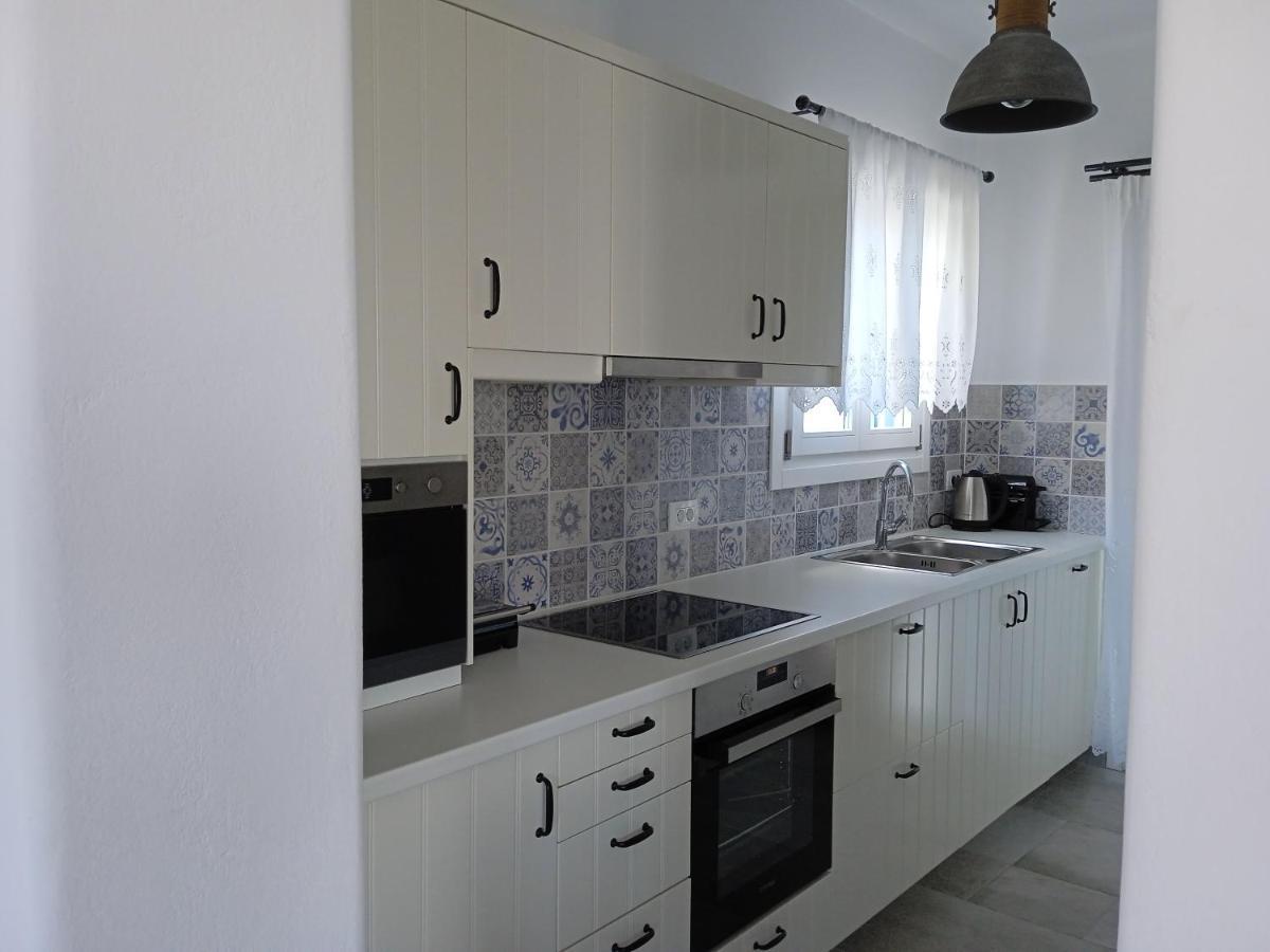 Stilvi Milos Plaka  外观 照片