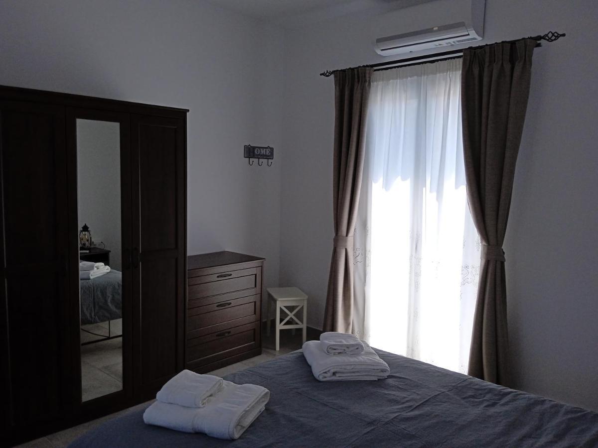 Stilvi Milos Plaka  外观 照片